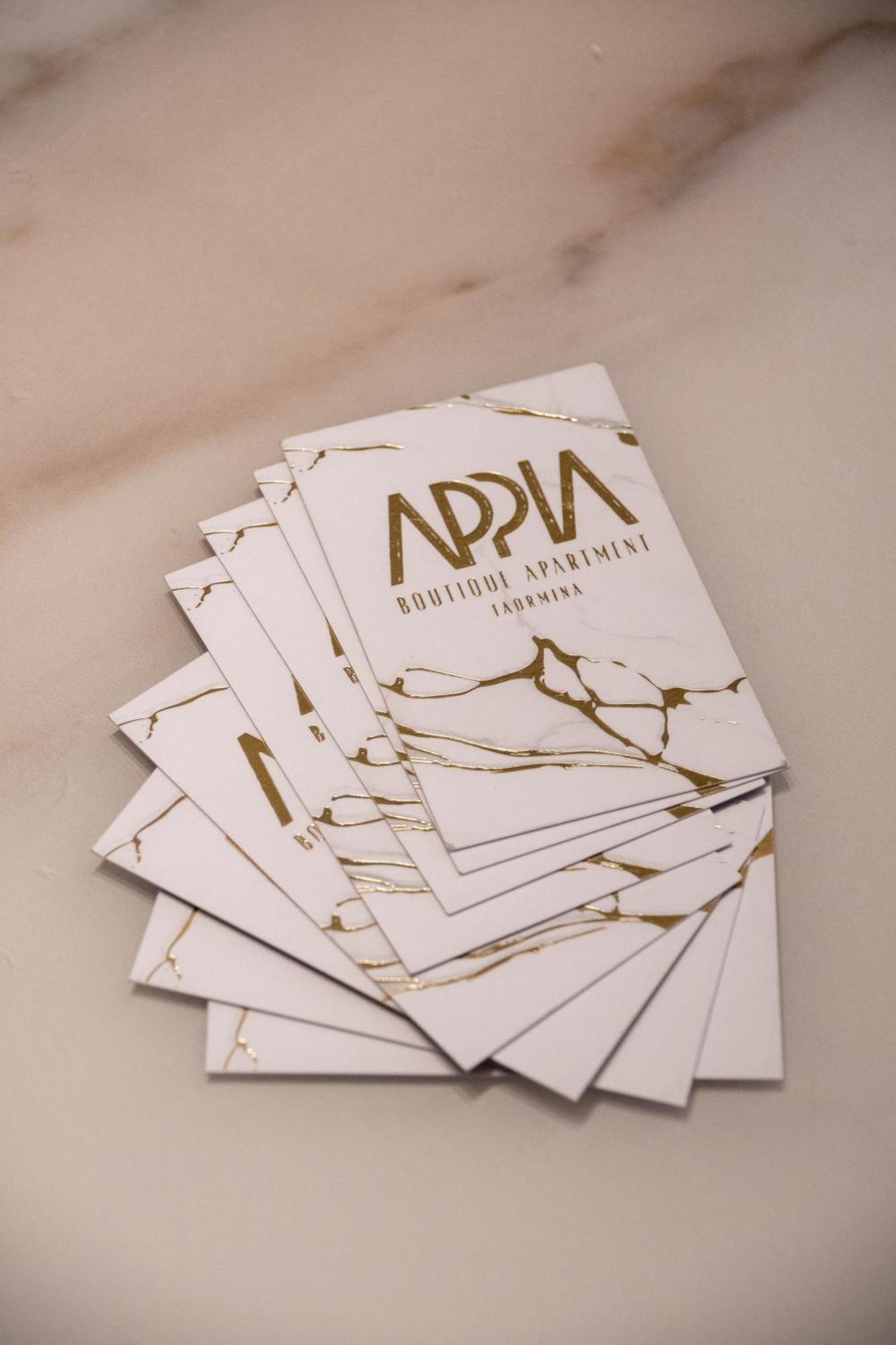 Appia Boutique Apartment Taormina Buitenkant foto